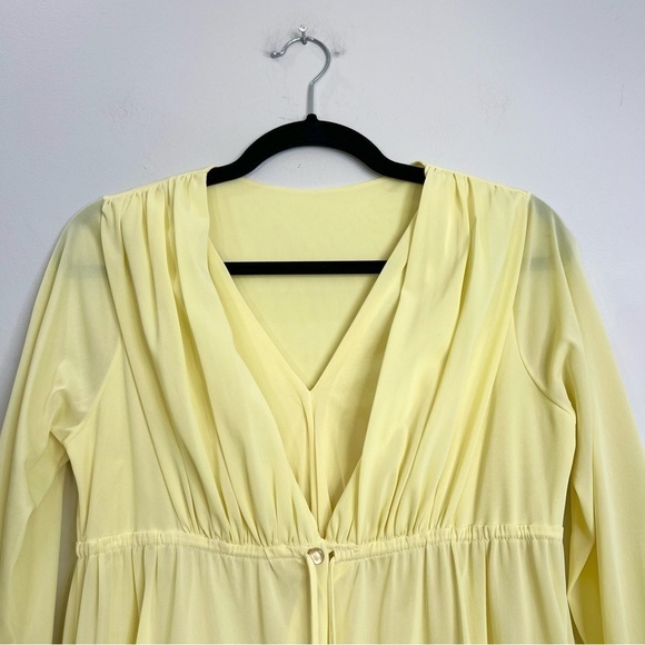 Vintage 60s 70s Cahill Montreal yellow nylon peignoir robe night gown set - Picture 7 of 16